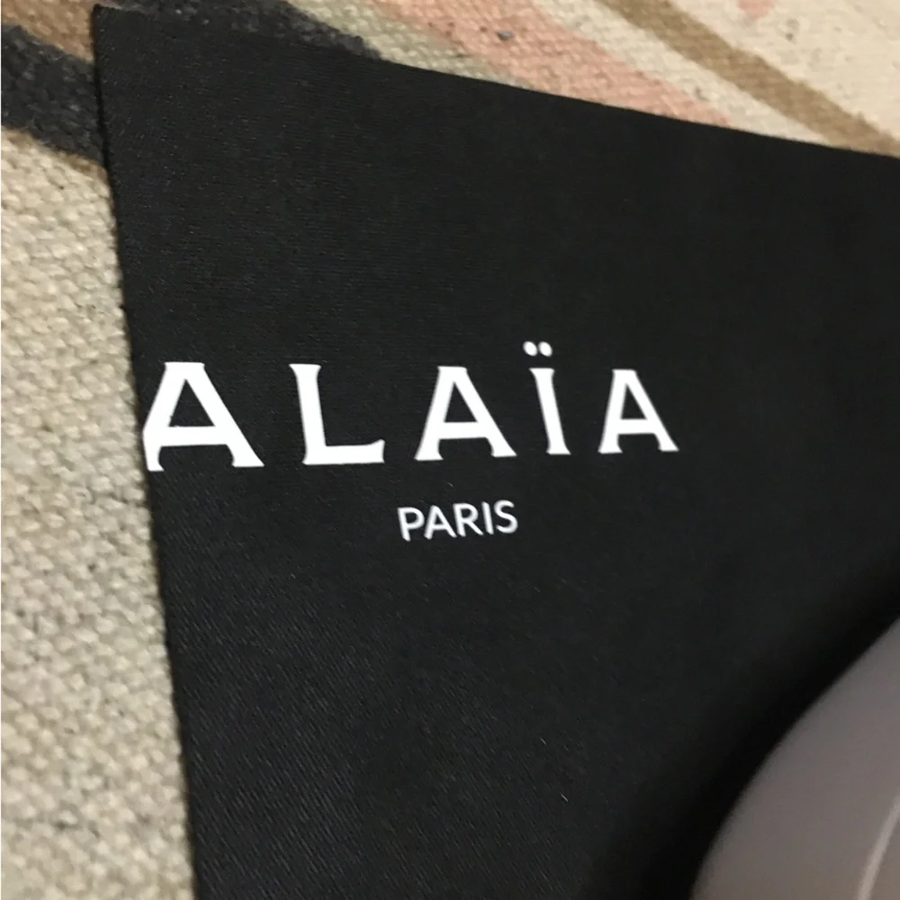 Alaia white & black eyeglass sunglasses case with cleaning polishing towel